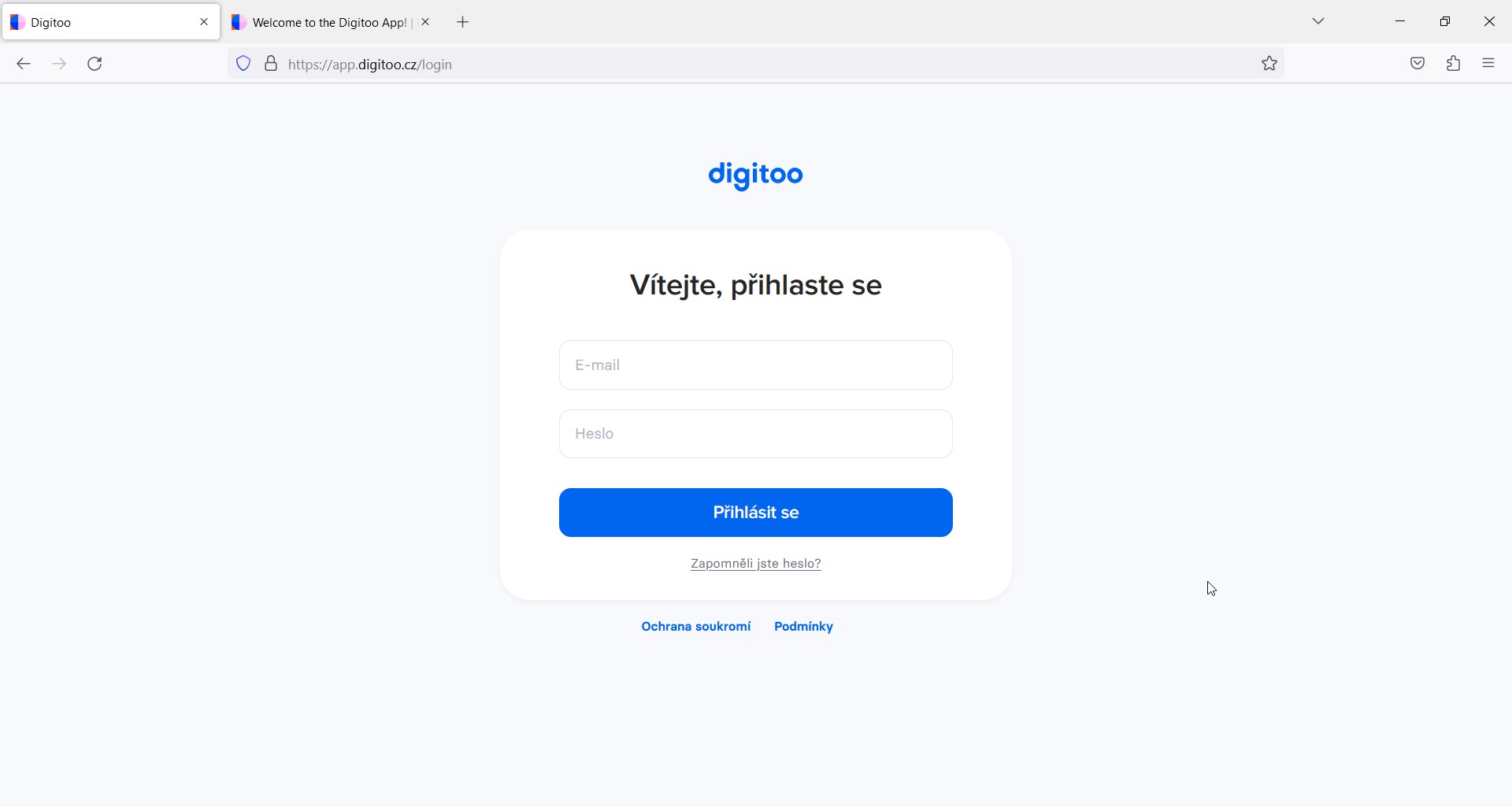 Des problèmes de traduction sont présents sur les pages « Tarifs », « Connexion », « Inscription »