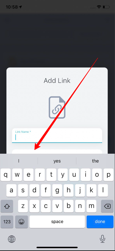 Le clavier chevauche le champ « URL* »