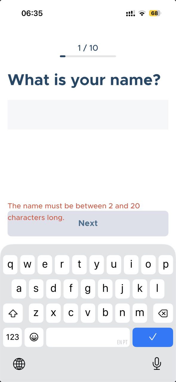 Le message de validation pour une entrée « Nom » invalide chevauche le bouton « Suivant »